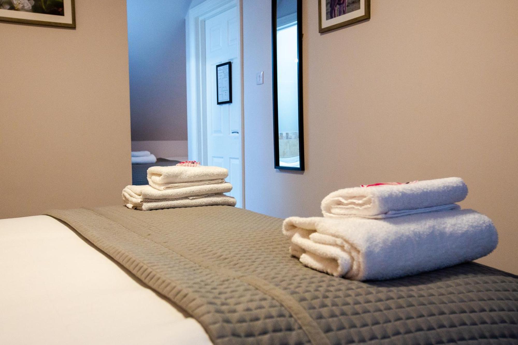 Woodfalls Inn Redlynch  المظهر الخارجي الصورة